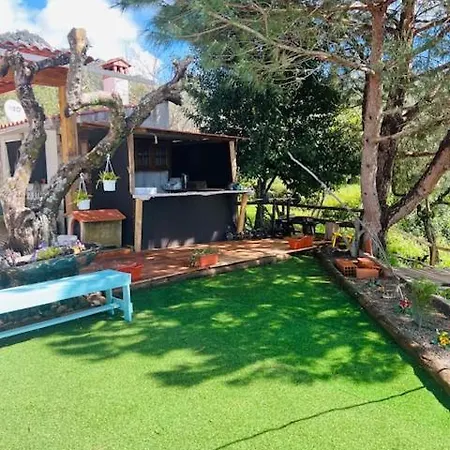 Zion Jardim Bed & Breakfast *