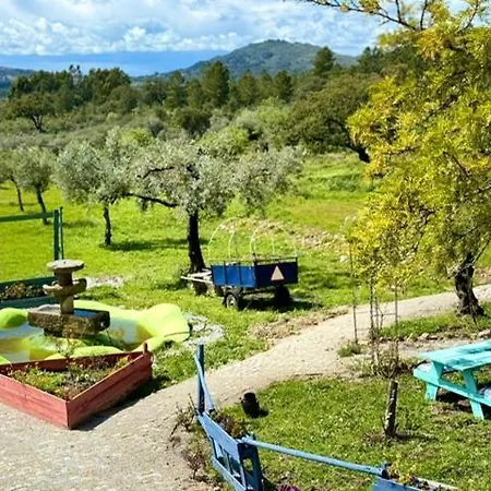 Zion Jardim Oda ve Kahvaltı Monsanto