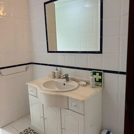 Bed & Breakfast Zion Jardim *