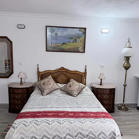 Oda ve Kahvaltı Zion Jardim