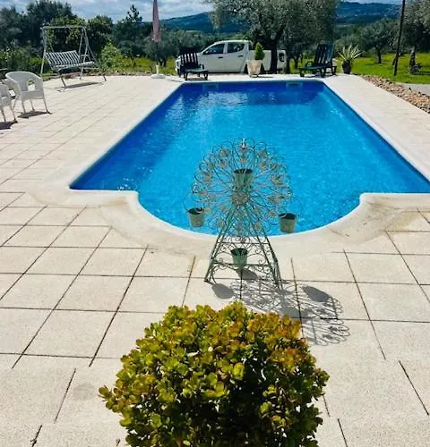 Zion Jardim Bed & Breakfast Monsanto