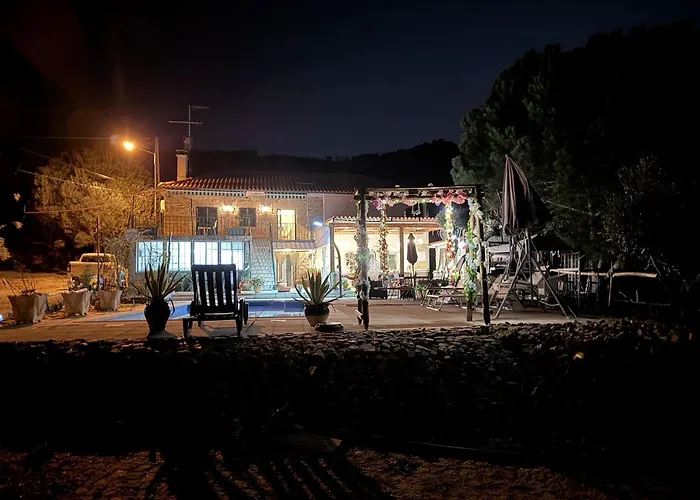 Oda ve Kahvaltı Zion Jardim